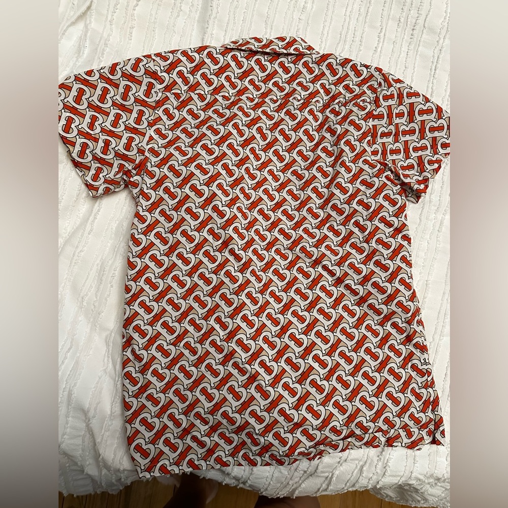 Burberry button down tee - Picture 2 of 4